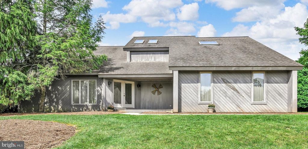 1345 JUNIPER, Lebanon, PA 17042