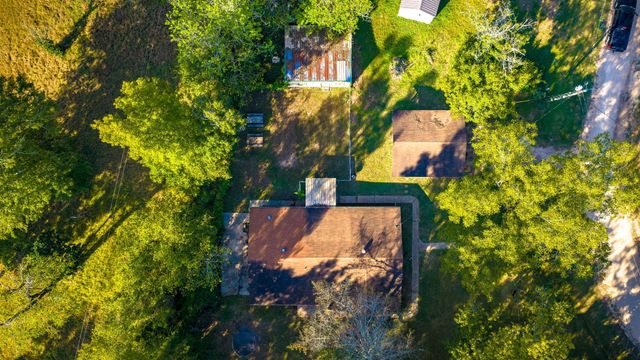 127 Forest Drive, Livingston, TX 77351