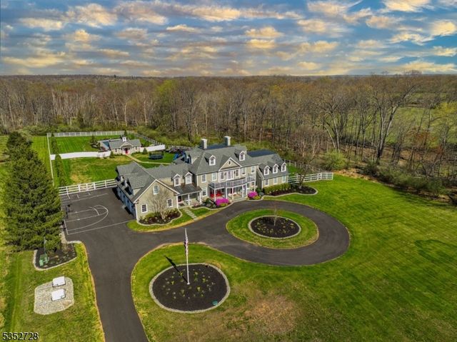 114 Federal Twist Rd, Delaware Twp., NJ 08559