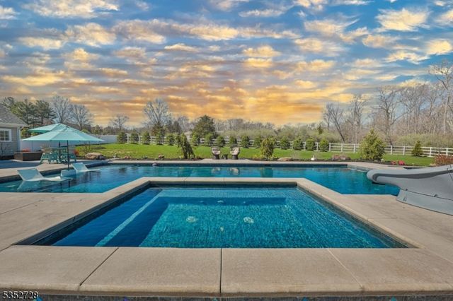 114 Federal Twist Rd, Delaware Twp., NJ 08559