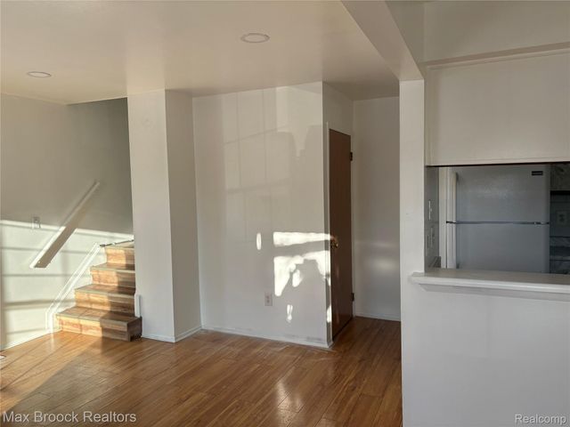 35314 TALL OAKS, Sterling Heights, MI 48312