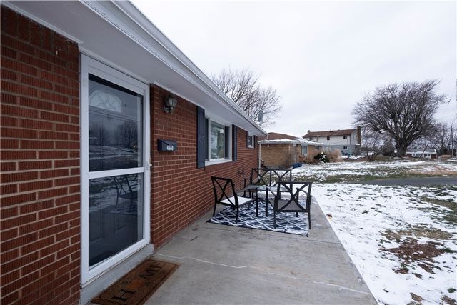 4660 Prescot Dr, Bethel Park, PA 15102