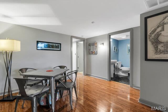 4100 Laclede Avenue 310, St Louis, MO 63108