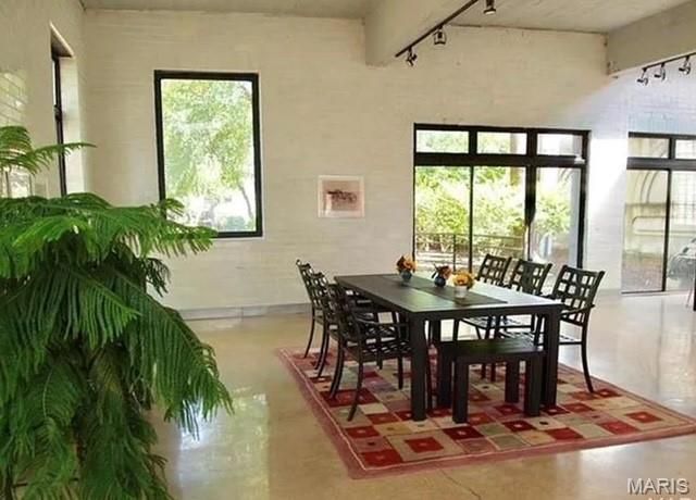 4100 Laclede Avenue 310, St Louis, MO 63108