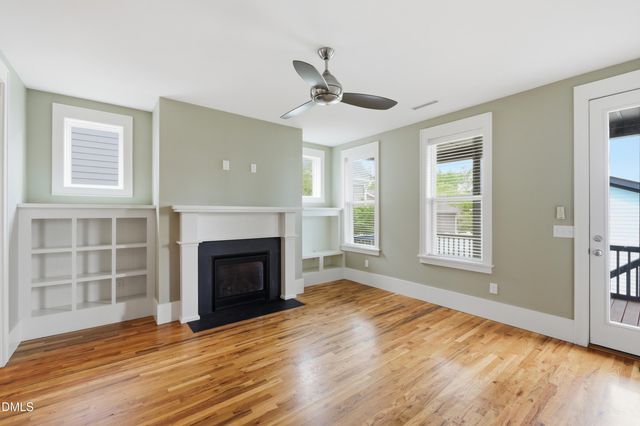 118 Rock Ledge Drive, Chapel Hill, NC 27516