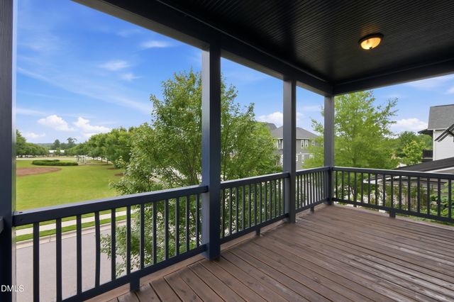 118 Rock Ledge Drive, Chapel Hill, NC 27516