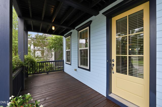 118 Rock Ledge Drive, Chapel Hill, NC 27516