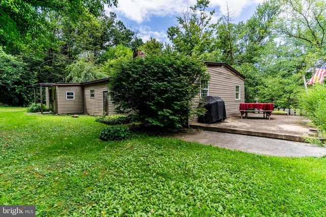 3059 BACK RUN RD, Manheim, PA 17545