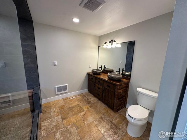 4904 Deer Trail Ct, Fort Collins, CO 80526