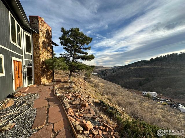 4904 Deer Trail Ct, Fort Collins, CO 80526