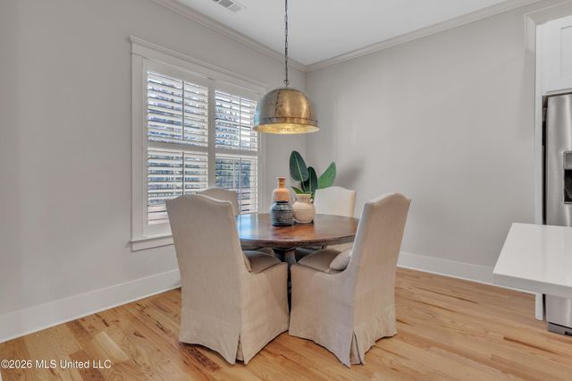 4342 E Robinson Loop, Olive Branch, MS 38654