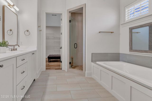 4342 E Robinson Loop, Olive Branch, MS 38654