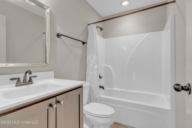 4342 E Robinson Loop, Olive Branch, MS 38654