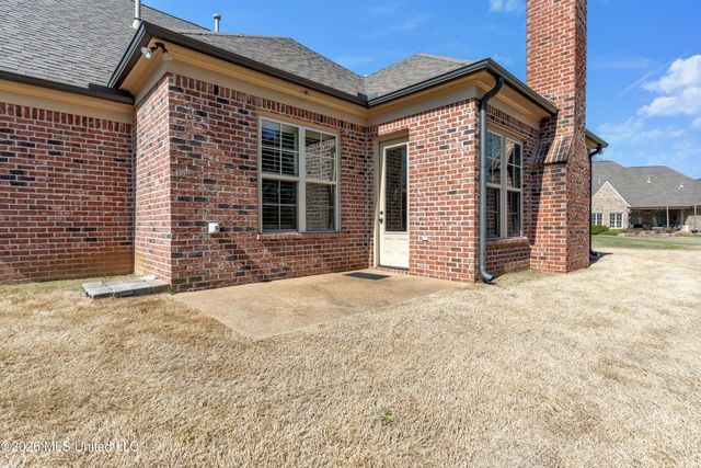 4342 E Robinson Loop, Olive Branch, MS 38654