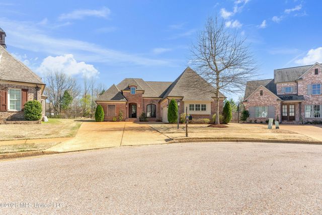 4342 E Robinson Loop, Olive Branch, MS 38654