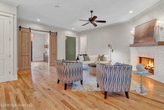 4342 E Robinson Loop, Olive Branch, MS 38654