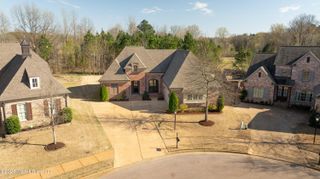 4342 E Robinson Loop, Olive Branch, MS 38654
