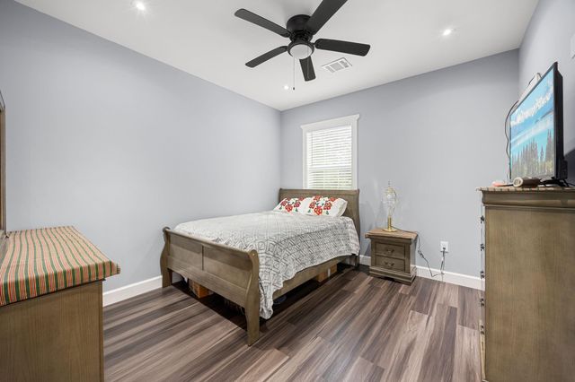 664 County Road 3404, Cleveland, TX 77327
