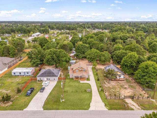 664 County Road 3404, Cleveland, TX 77327