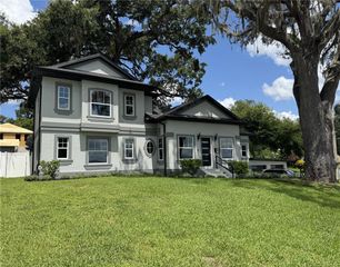 808 EDGEWATER DRIVE, Orlando, FL 32804