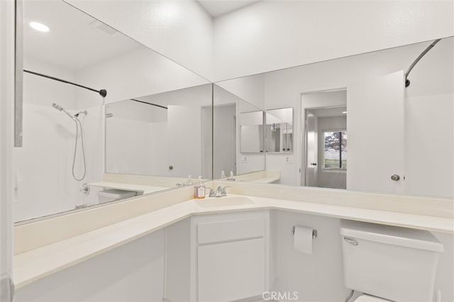 618 S Sally Lee Avenue, Azusa, CA 91702