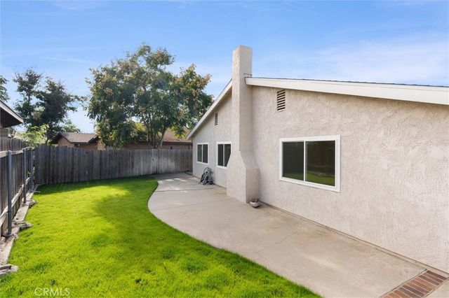618 S Sally Lee Avenue, Azusa, CA 91702