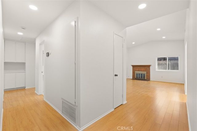 618 S Sally Lee Avenue, Azusa, CA 91702