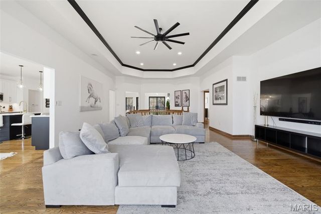 747 River Hills Drive, Fenton, MO 63026