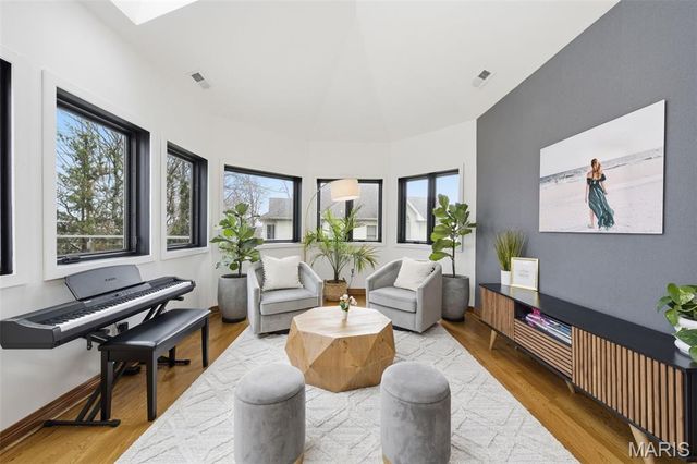 747 River Hills Drive, Fenton, MO 63026