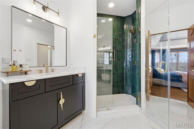 747 River Hills Drive, Fenton, MO 63026