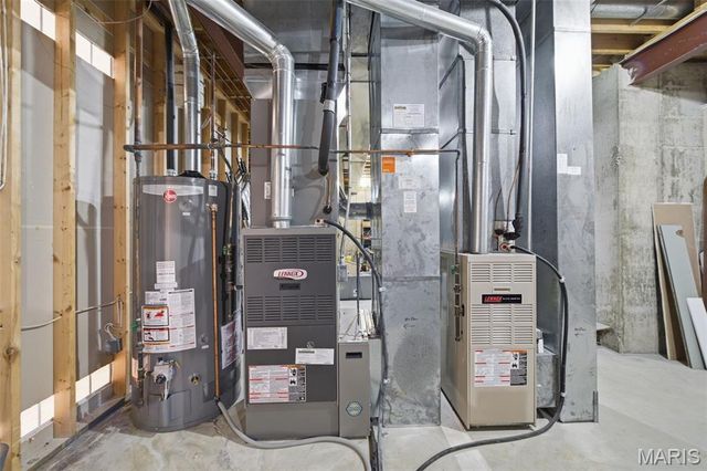 747 River Hills Drive, Fenton, MO 63026