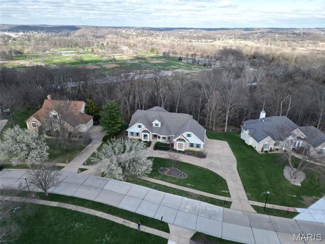 747 River Hills Drive, Fenton, MO 63026