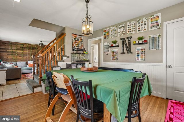 207 ROLLING RD, Broomall, PA 19008