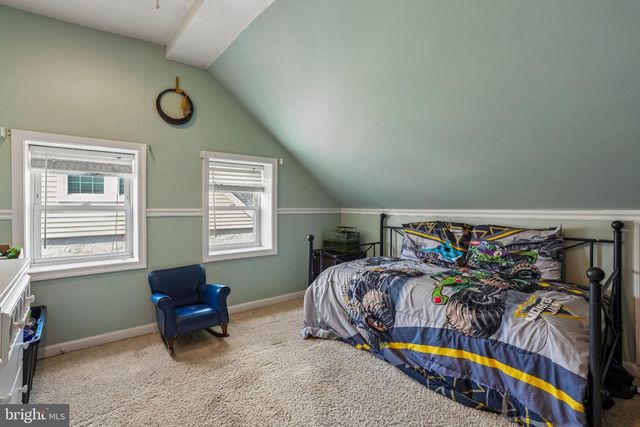 207 ROLLING RD, Broomall, PA 19008
