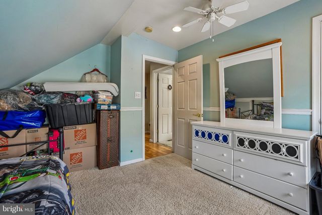 207 ROLLING RD, Broomall, PA 19008