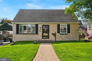 207 ROLLING RD, Broomall, PA 19008