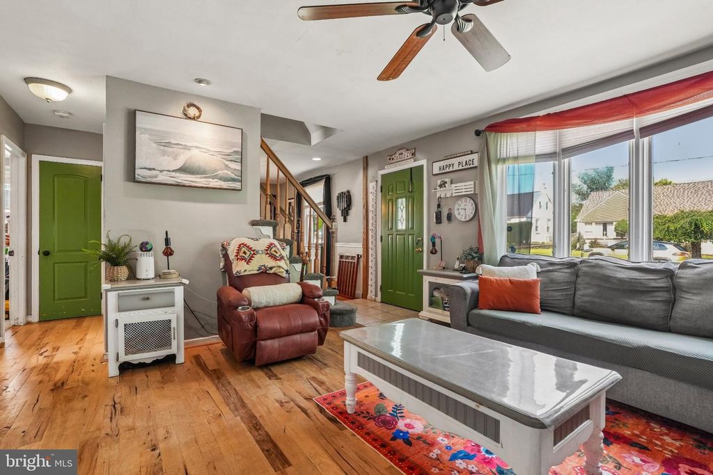 207 ROLLING RD, BROOMALL, PA 19008 — photo 5
