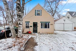1472 CHICAGO STREET, Green Bay, WI 54301