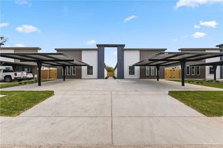 2904 Links Drive 3, Edinburg, TX 78542