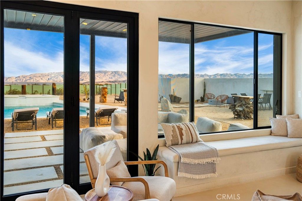Image 11 of property listing at 66245 Del Oro, Joshua Tree, CA 92252