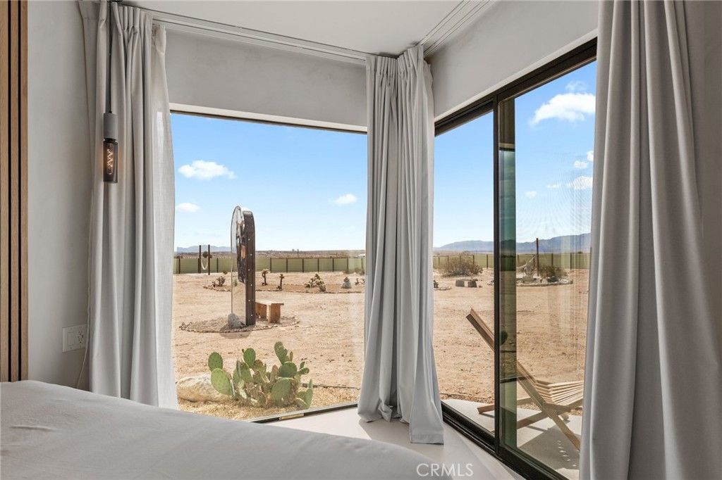 Image 30 of property listing at 66245 Del Oro, Joshua Tree, CA 92252