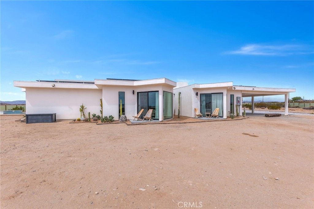 Image 6 of property listing at 66245 Del Oro, Joshua Tree, CA 92252