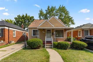 1184 Farnham Avenue, Lincoln Park, MI 48146