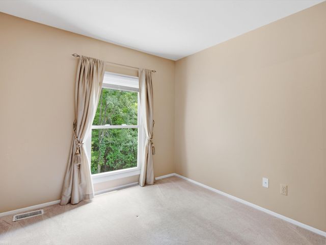 1328 Brook Lane, Rochester Hills, MI 48306