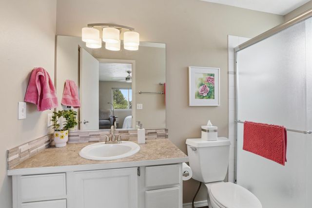 1221 N Wright Blvd, Liberty Lake, WA 99019