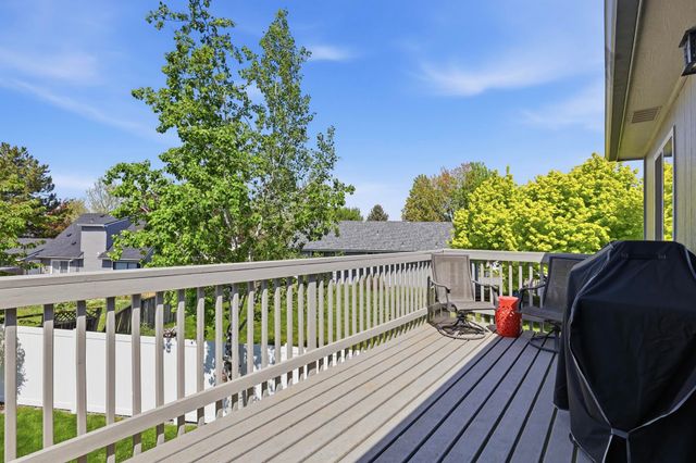 1221 N Wright Blvd, Liberty Lake, WA 99019