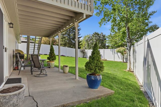 1221 N Wright Blvd, Liberty Lake, WA 99019