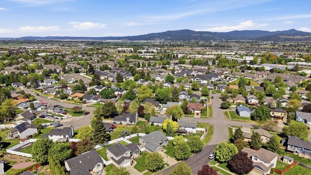 1221 N Wright Blvd, Liberty Lake, WA 99019