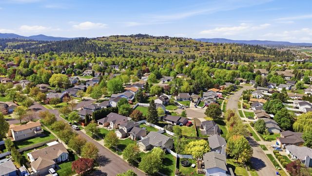 1221 N Wright Blvd, Liberty Lake, WA 99019