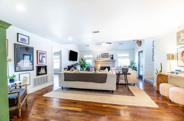 2292 Blue Mesa Drive, Fayetteville, AR 72703